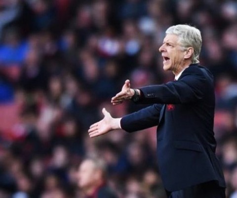 Wenger says Arsenal protesters full of 'disappointed love'