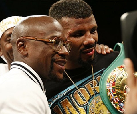 Mayweather hints at return; Pacquiao to follow?